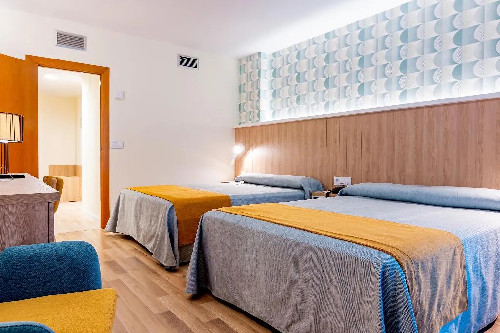 DOUBLE STANDARD Room, Peniscola Plaza Suites, Valencia