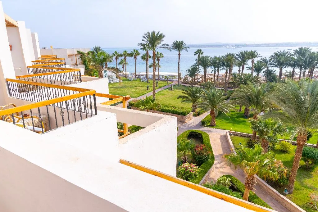 SUITE STANDARD Room, Fort Arabesque Resort, Spa and Villas, Red Sea Riviera
