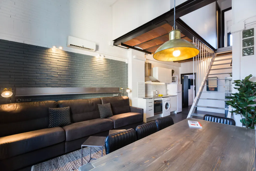 APARTMENT THREE BEDROOMS Room, La Mare by The Streets, Barcelona