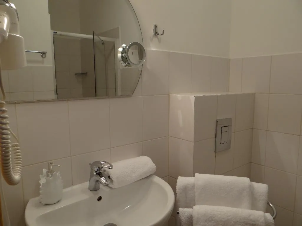 STUDIO STANDARD Room, Boutique Aparthotel, Krakow