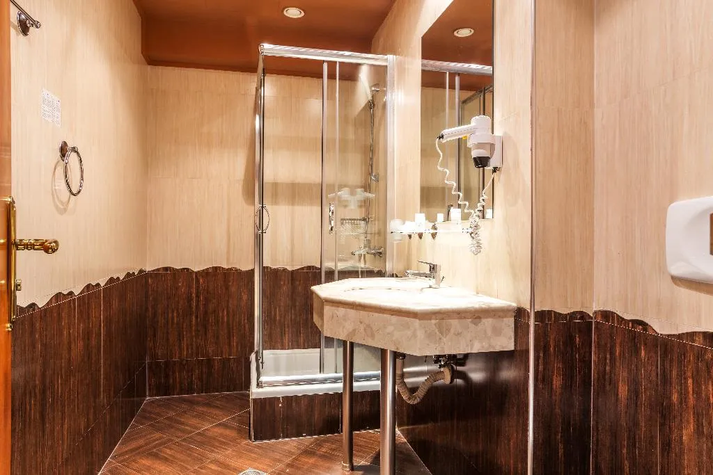 APARTMENT ONE BEDROOM Room, Gold Pearl Hotel, Bourgas
