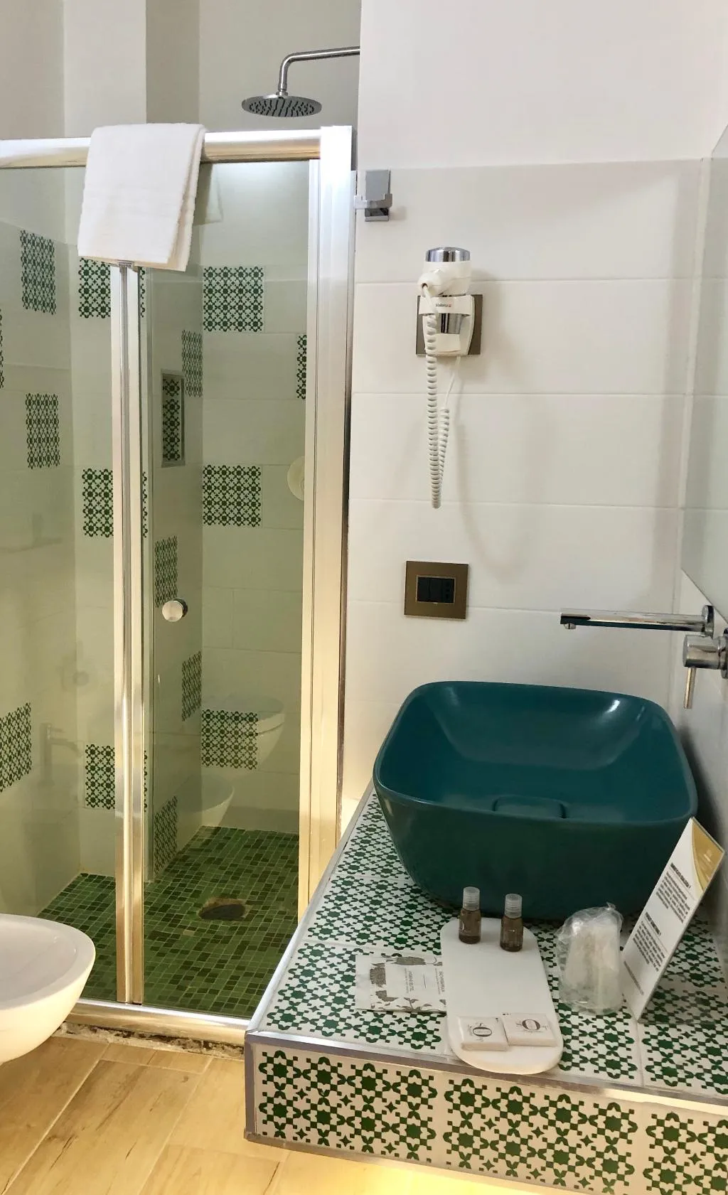 JUNIOR SUITE STANDARD Room, Relais Piazza del Plebiscito, Naples
