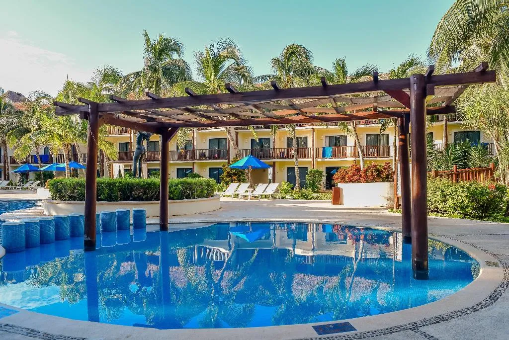 Pool, The Reef CocoBeach, Playa Del Carmen