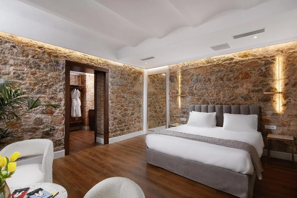 SUITE STANDARD Room, La Divina, Athens