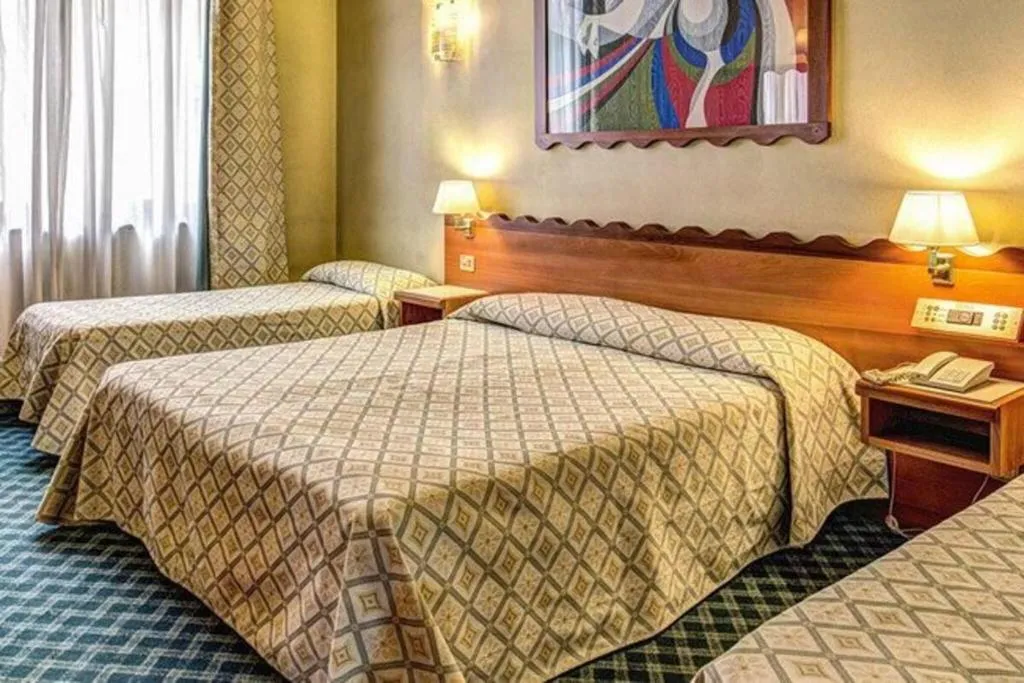 Room, Europa Signa, Florence