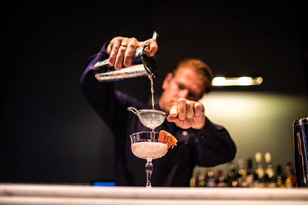 Bar, Hotel Monastere Maastricht, Amsterdam