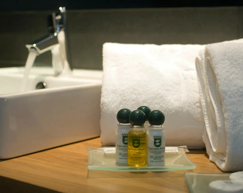 JUNIOR SUITE WITH JACUZZI Room, Playa Esperanza Suites, Majorca
