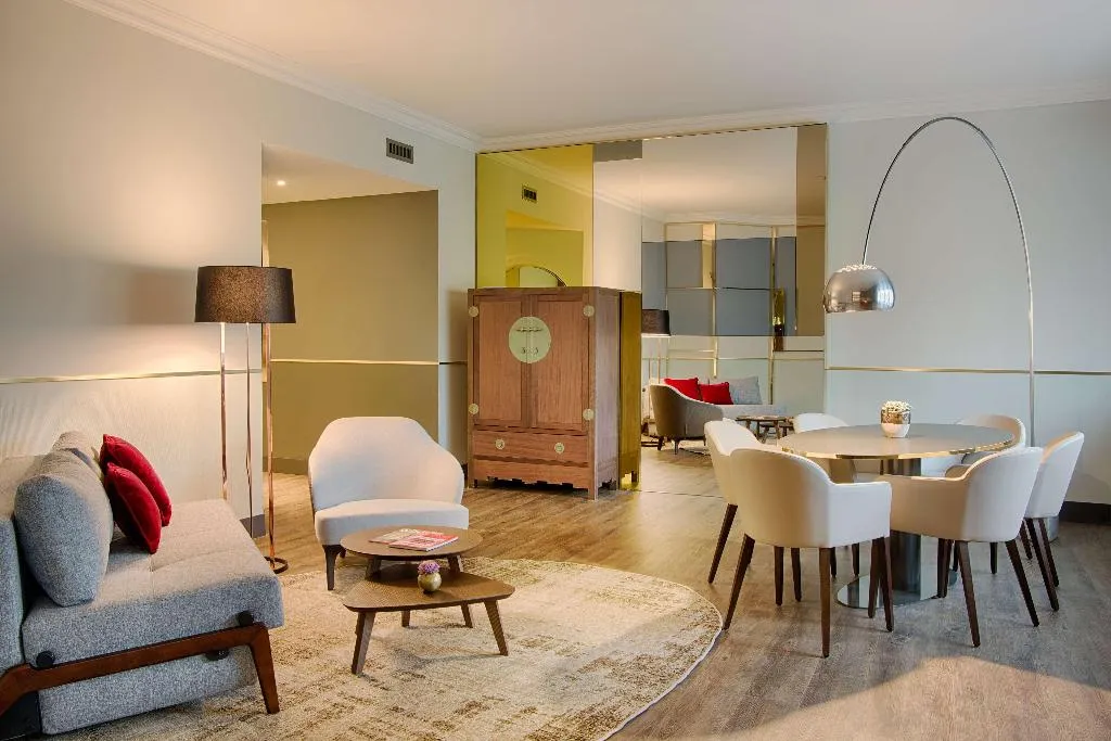 Room, NH Collection Milano Porta Nuova, Milan