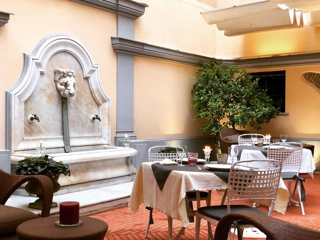 Terrace, Sant'Anna, Rome