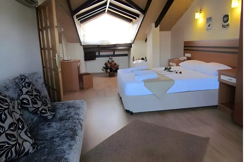 FAMILY ROOM DELUXE WITH BALCONY Room, Dalyan Palmiye Resort Hotel, Dalaman