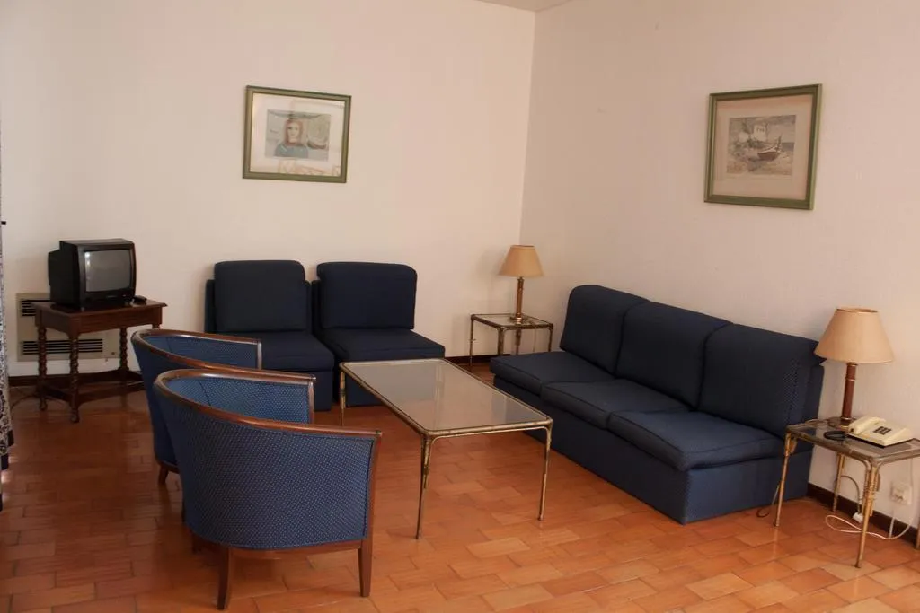 APARTMENT ONE BEDROOM Room, Cidadela, Lisbon
