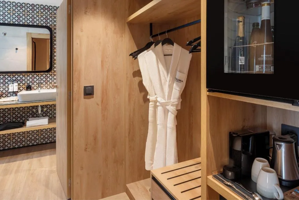 JUNIOR SUITE WITH PRIVATE POOL Room, Catalonia Excelsior, Valencia