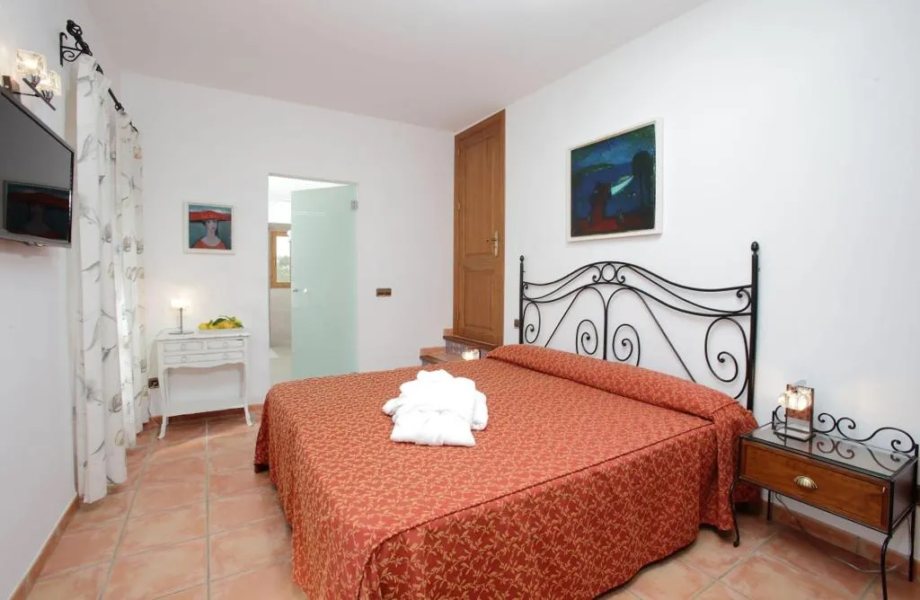 Room, Hotel Rural Son Amoixa Vell, Majorca