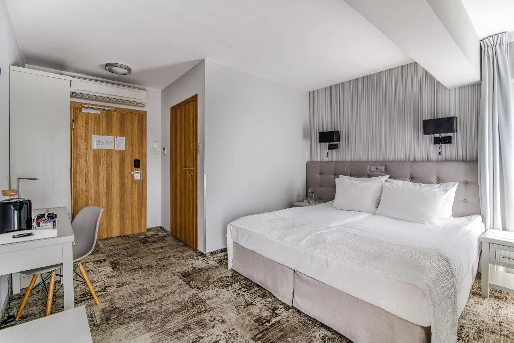 DOUBLE STANDARD Room, Hotel Aqua Sopot - Destigo Hotels, Gdansk
