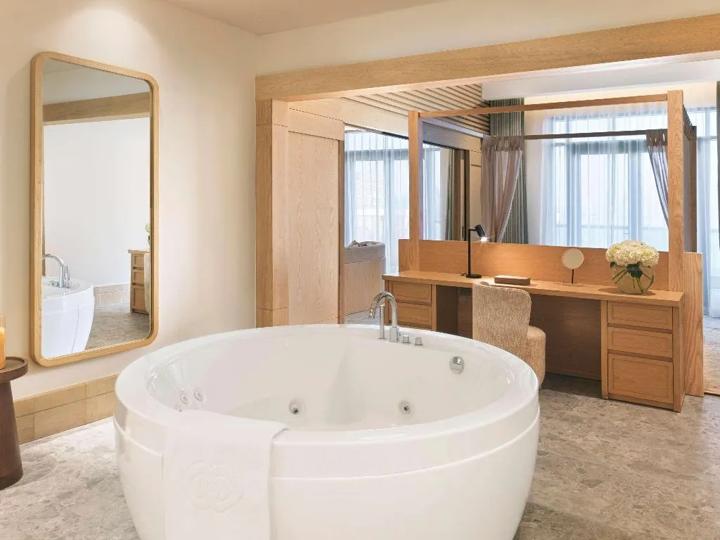 Room, Sofitel Dubai The Palm, Dubai