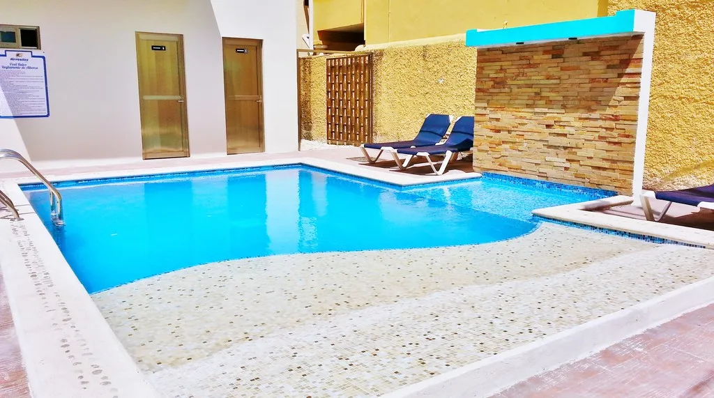 Pool, Arrecifes Suites, Cancun Area