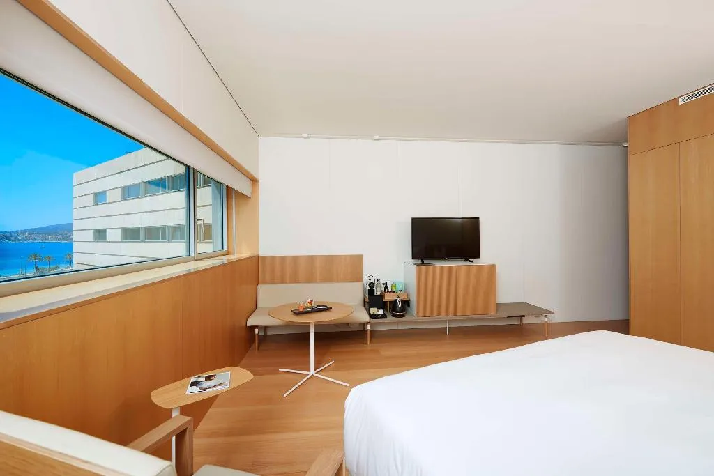 DOUBLE WITH VIEWS Room, Melia Palma Bay, Majorca