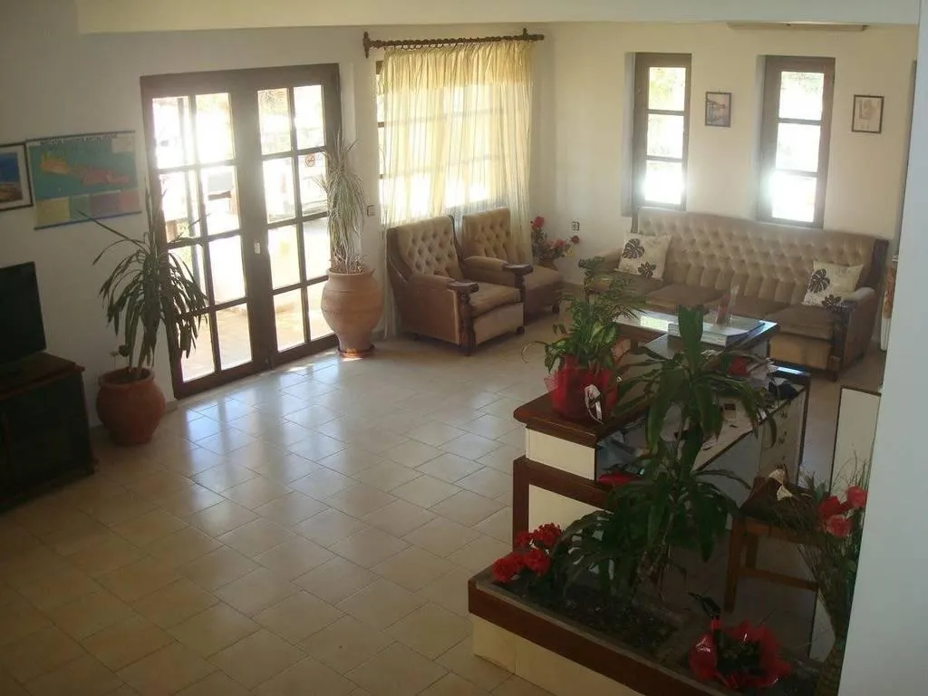 Lobby, Aghas, Crete