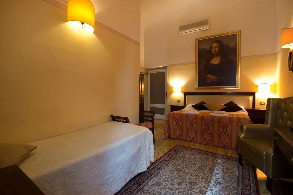 Room, Tourist House Duomo, Florence