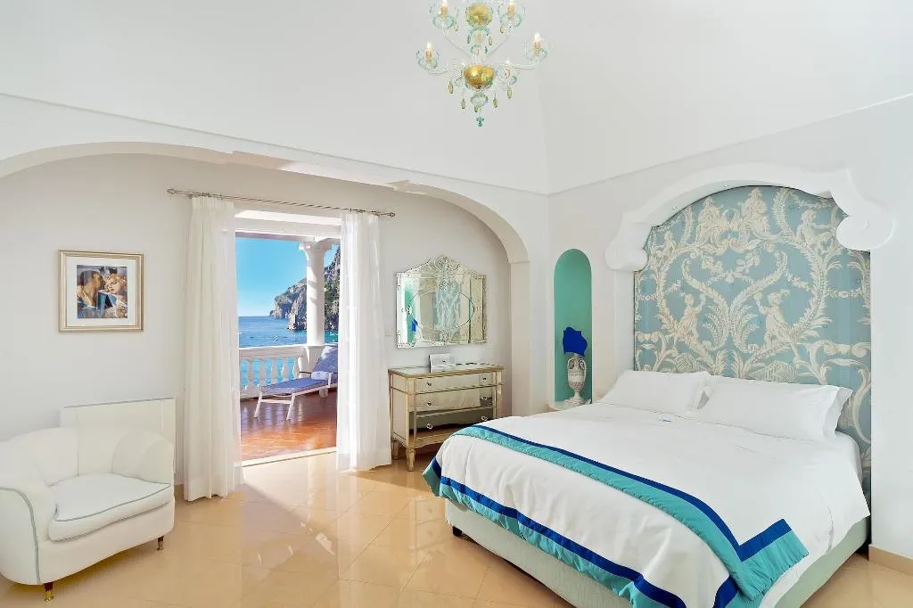 Room, Villa Boheme Exclusive Luxury Suites, Naples