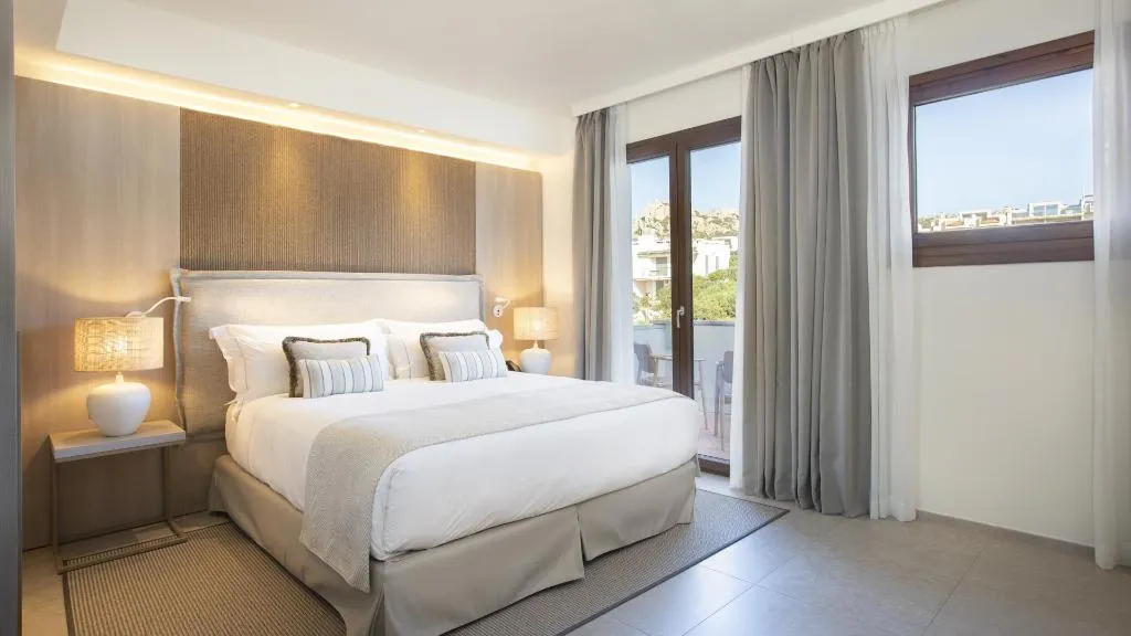 DOUBLE SEA VIEW Room, Mangia's Santa Teresa Sardinia, Curio Collection, Olbia