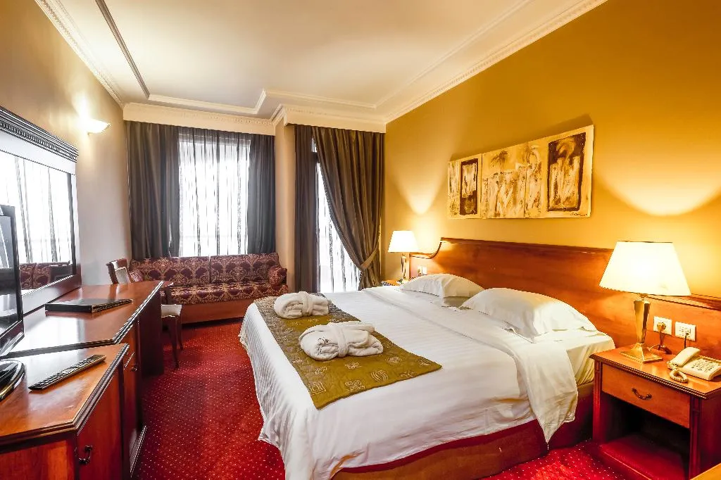 TRIPLE STANDARD Room, Royal Hotel Thessaloniki, Halkidiki
