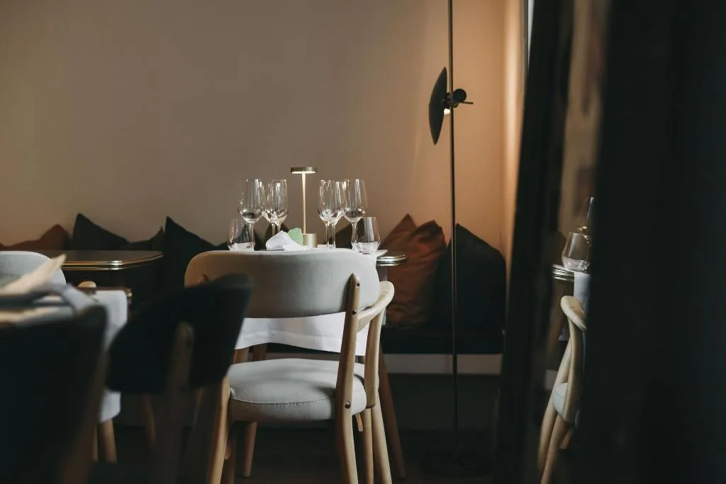 Restaurant, Rosa Et Al Townhouse, Porto