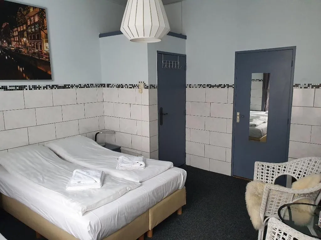 Room, Hotel Freeland, Amsterdam