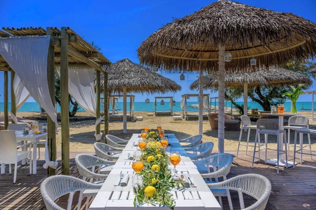 Beach, Pareus Beach Resort, Venice