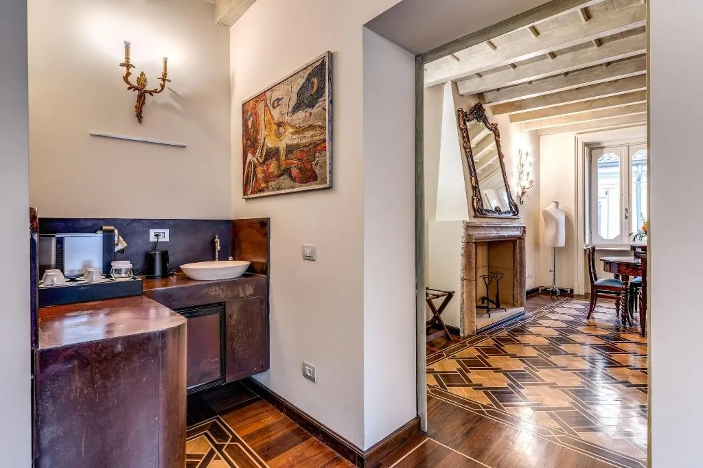 Room, Santa Marta Suites, Milan