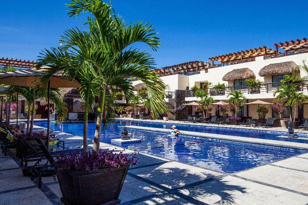 Pool, Aldea Thai by oceanfront, Playa Del Carmen