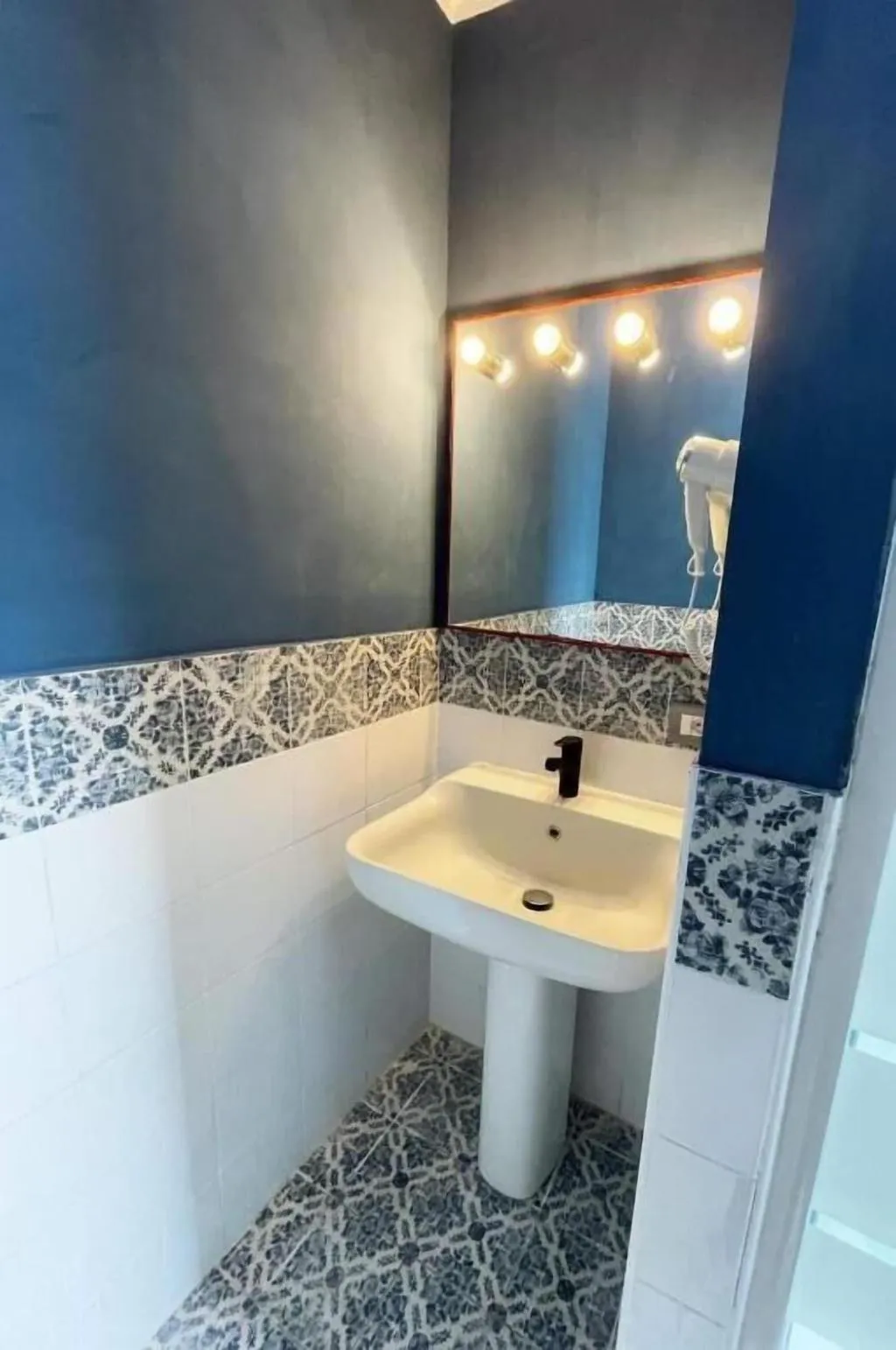 Room, Ilgiramondo, Milan