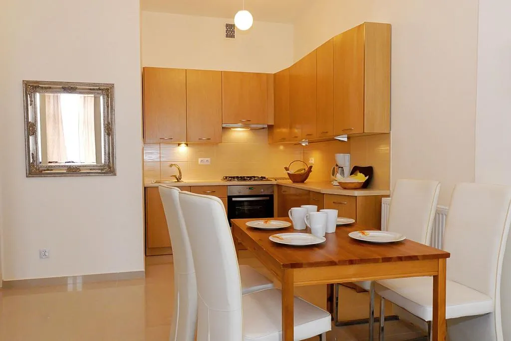 APARTMENT CAPACITY 4 ONE BEDROOM Room, P&J Tourist Apartments, Krakow