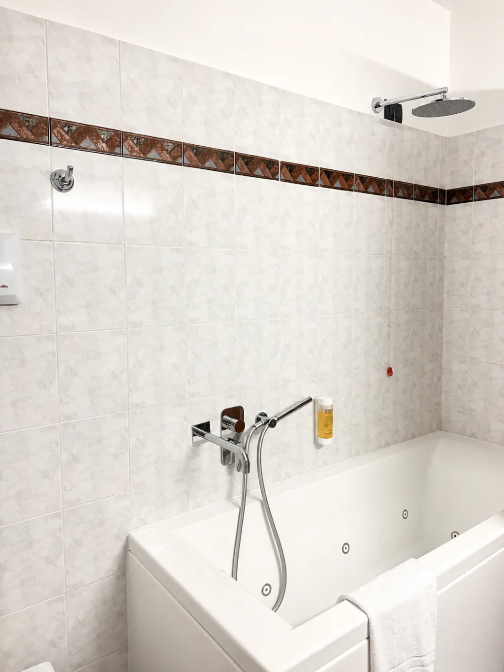 JUNIOR SUITE WITH JACUZZI Room, Spa Hotel Parigi 2, Milan
