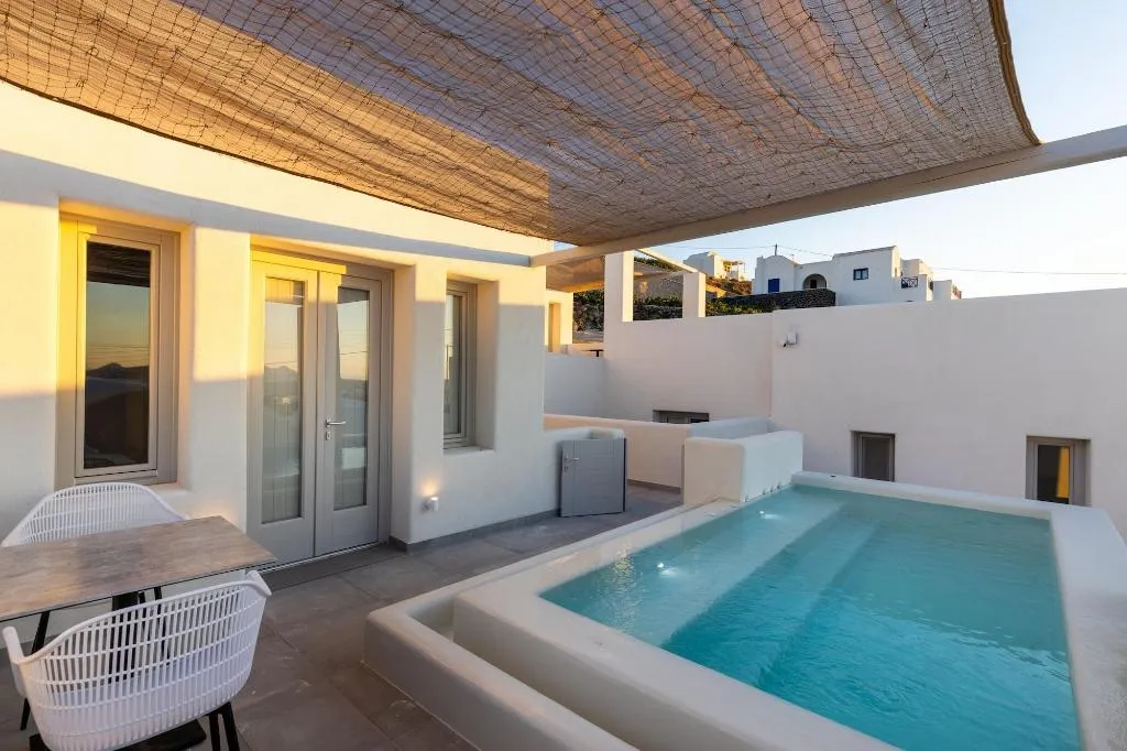 Room, Serapias Suites, Santorini