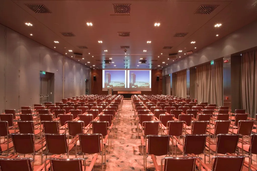 Conferences, UNA HOTELS T Hotel Cagliari, Cagliari
