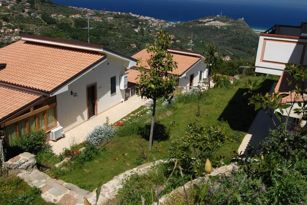APARTMENT GARDEN VIEW TWO BEDROOMS Room, Residence Galati, Catania