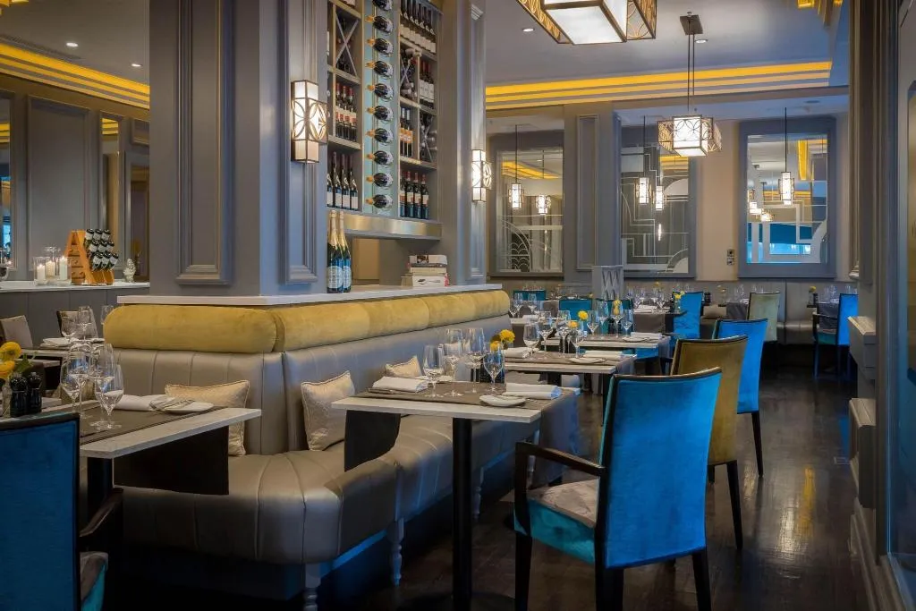 Restaurant, The College Green Hotel Dublin, Autograph, Dublin