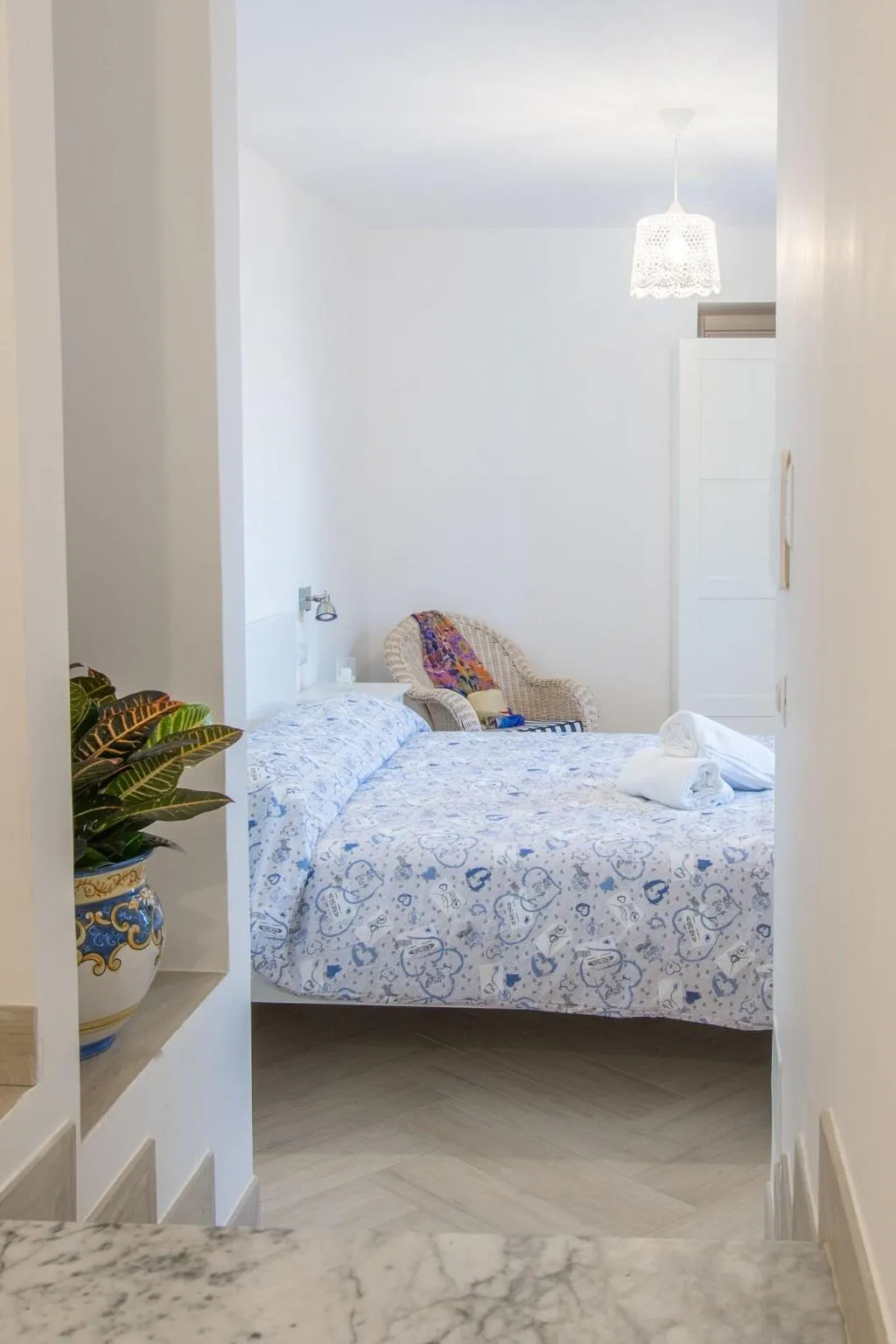 Room, Villa Mariagiovanna, Naples