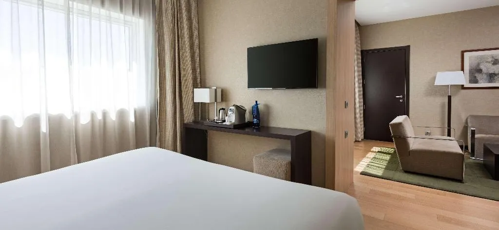 JUNIOR SUITE STANDARD Room, NH Madrid Ribera del Manzanares, Madrid