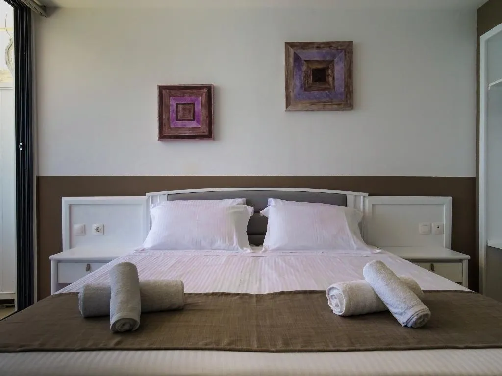 Double or Twin DELUXE GARDEN VIEW Room, Lido Star, Rhodes