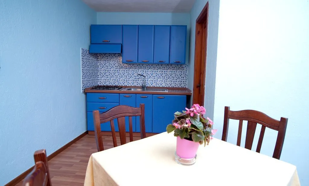 APARTMENT CAPACITY 4 Room, Freedom Holiday Residence, Naples