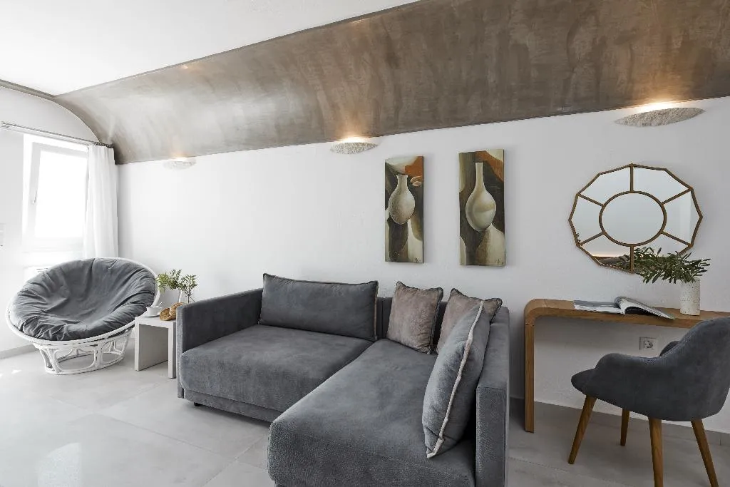 QUADRUPLE TWO BEDROOMS ONE BATHROOM Room, Santorini Princess Spa Hotel, Santorini