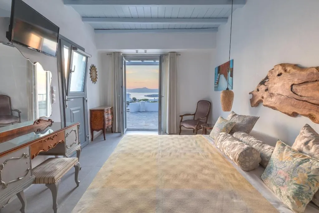 Room DELUXE ONE BED Room, Villa Konstantin Rooms & Suites, Mykonos