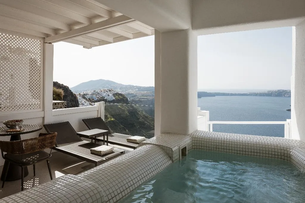 SUITE HONEYMOON Room, Aqua Luxury Suites, Santorini