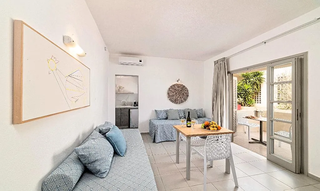 FAMILY ROOM STANDARD Room, Elounda Garden Suites, Crete