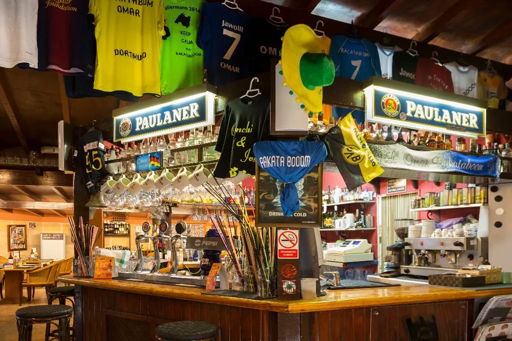 Bar, Tres Torres, Majorca