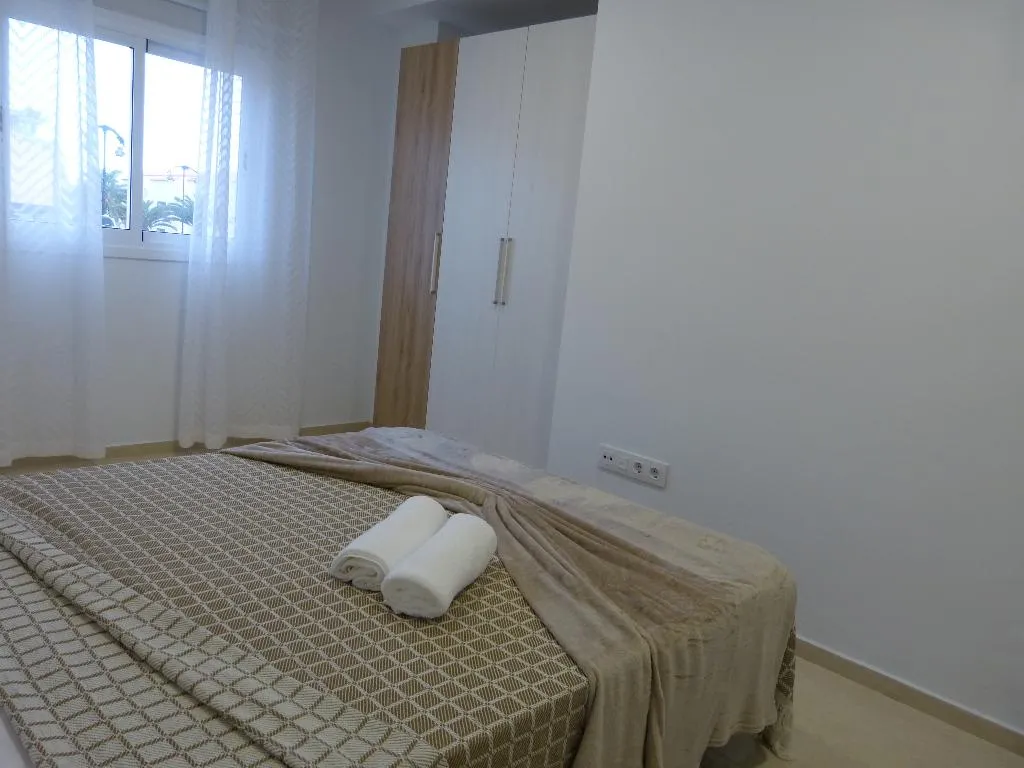APARTMENT SEA VIEW TWO BEDROOMS Room, Suncanarias Cristal Playa De La Arena, Tenerife