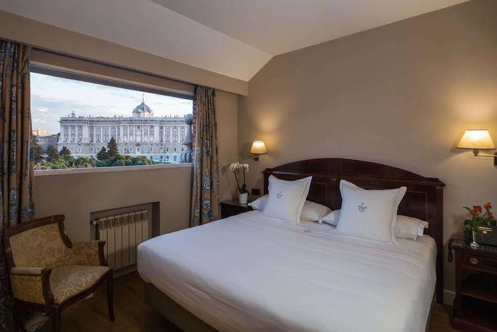 Room, Principe Pio, Madrid