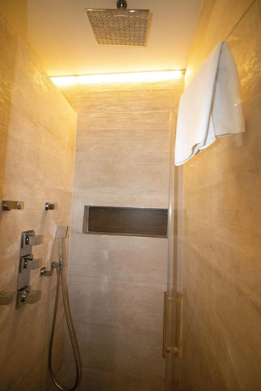 SUITE WITH DOUBLE BED Room, Avenida de España, Madrid